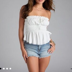 Windsor White Strapless Crepe Crop Top